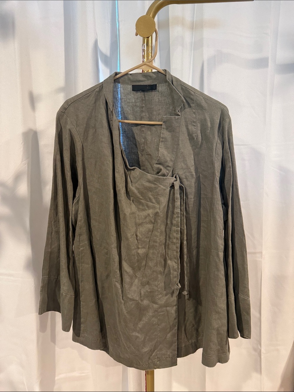Moyuru Linen Wrap Style  Lightweight Draped Open-Front Jacket in Olive Gray